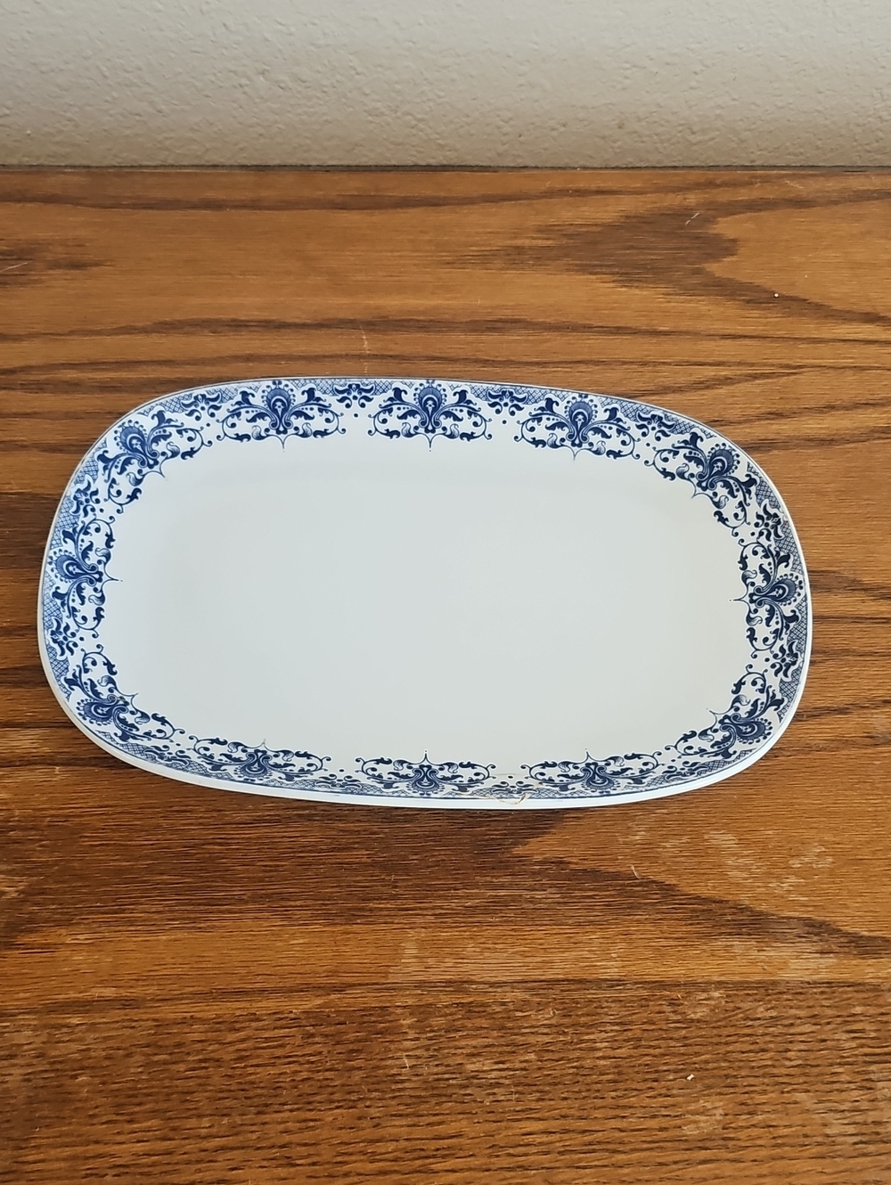 Gold Blue And White Serving Platter Tote 9